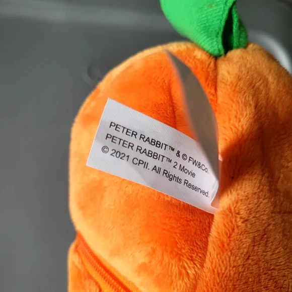 Peter Rabbit Plush - Picture 7 of 7